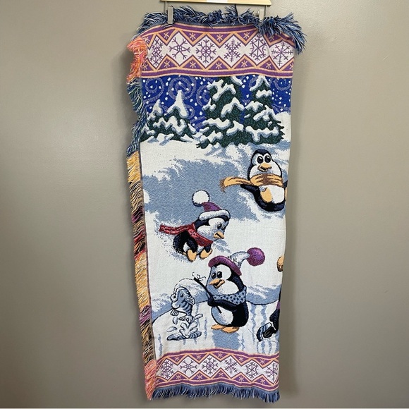 Vintage Crown Crafts Winter Tapestry Penguin Snowman blanket Throw - Picture 1 of 6